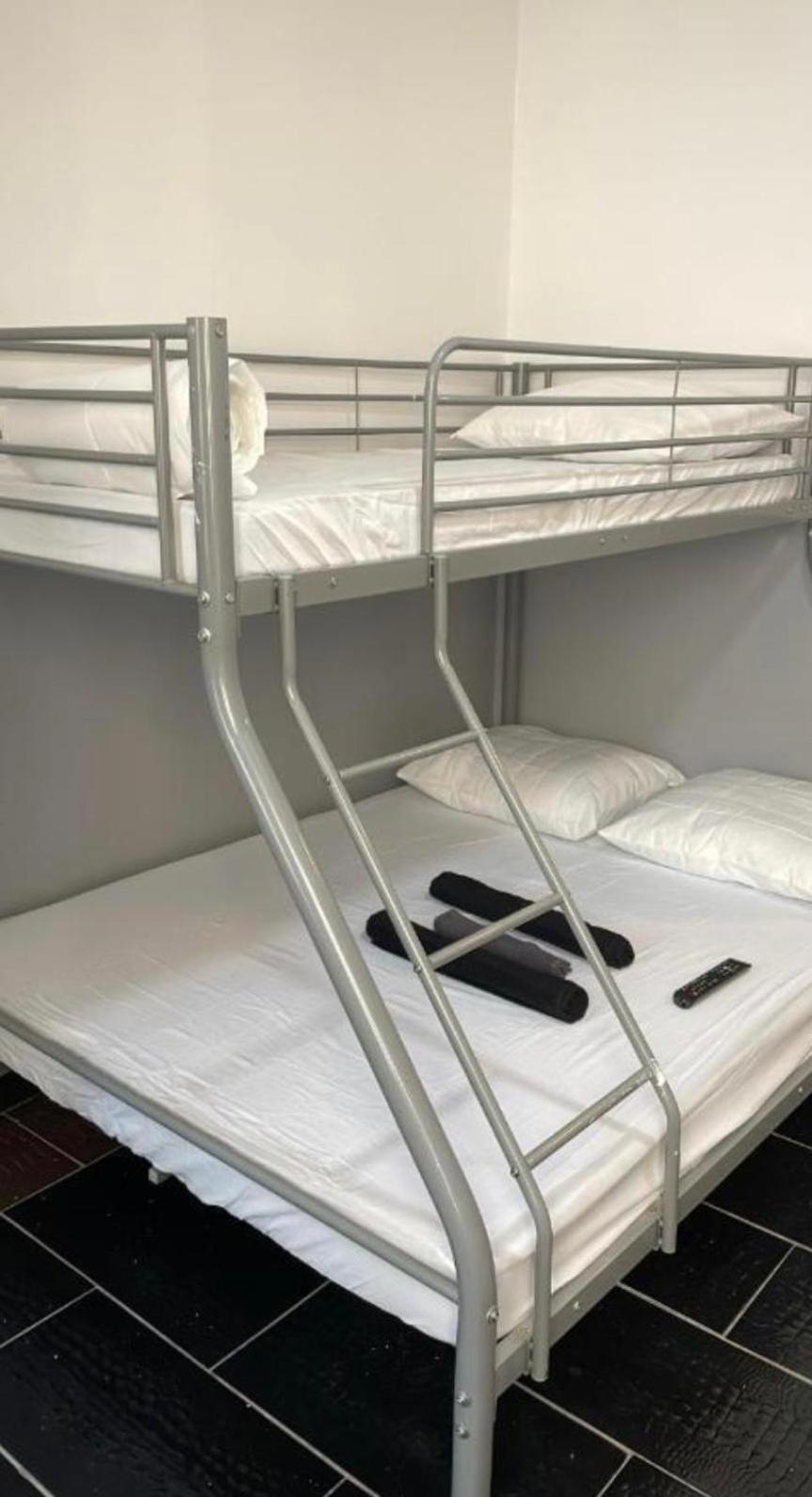 מרסיי Hotel Le Capitol מראה חיצוני תמונה